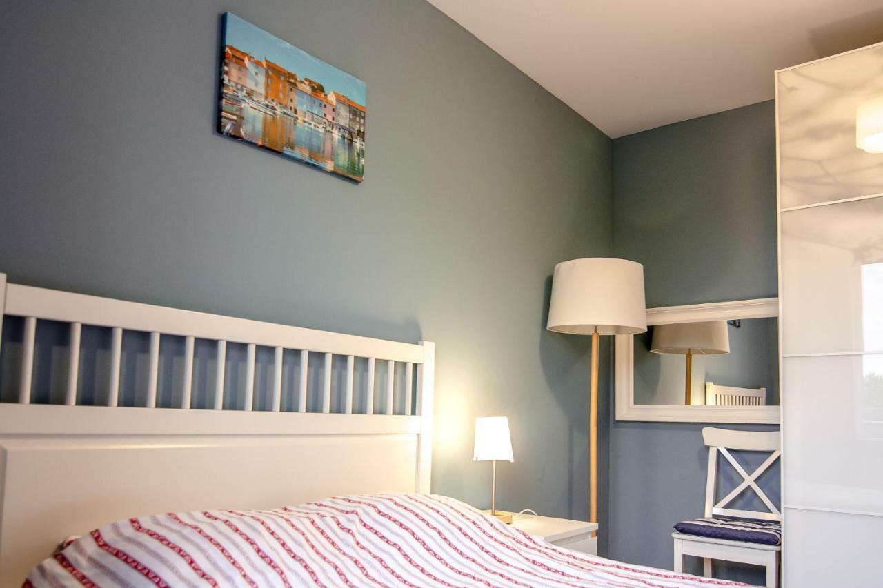 Apartament Kapitanski Bursztynowe Komnaty Дарлувко Экстерьер фото